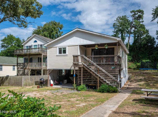 118 Colleton Lane, Kill Devil Hills, NC 27948