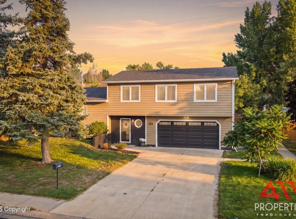804 Almon, Gillette, WY 82718