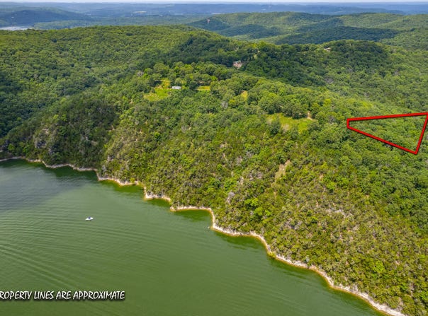 Cliffside Drive lot: 8, Galena, MO 65656