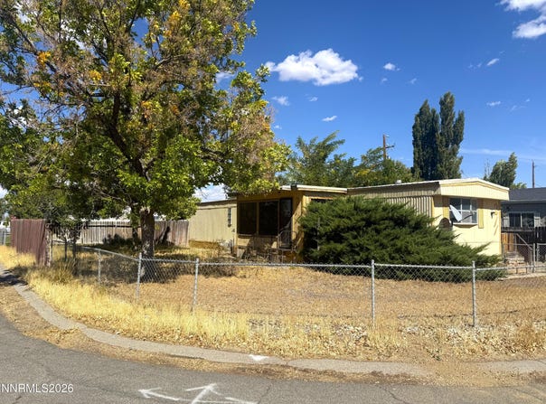 211 Middlegate Drive, Battle Mountain, NV 89820