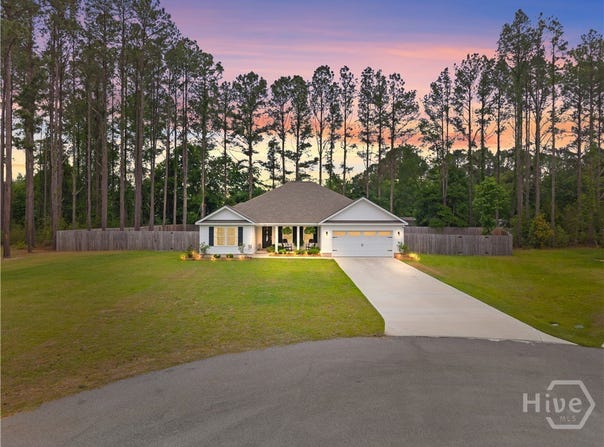 343 Tallulah Bend, Ellabell, GA 31308
