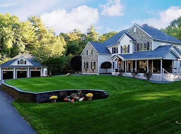 311 Academy Road, Pembroke, NH 03275
