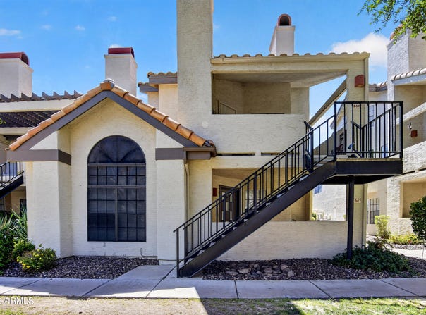 2333 E SOUTHERN Avenue, Tempe, AZ 85282