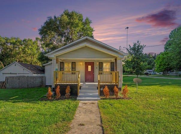 502 E Hazel Street, St Louis, MI 48880