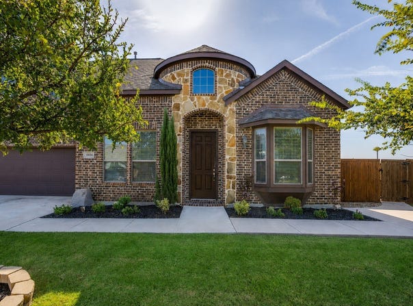 4604 Brookside Drive, Denton, TX 76226