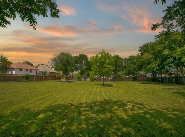 1000 Hughes Road, Grapevine, TX 76051