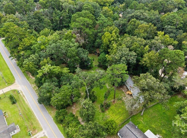 253 Cornfield Avenue, Midway, GA 31320