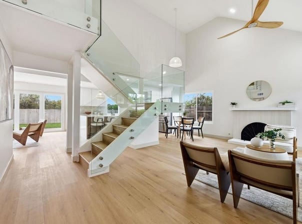 1744 Village Run N, Encinitas, CA 92024