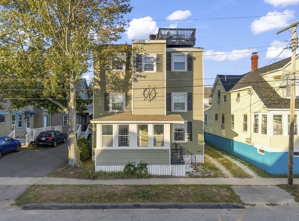 18 Union Avenue, Old Orchard Beach, ME 04064
