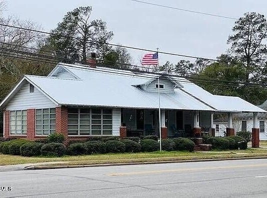 501 Elm Street W, Hampton, SC 29924