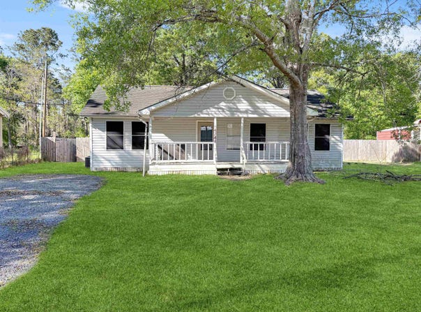 4744 Randall Rd, Orange, TX 77632