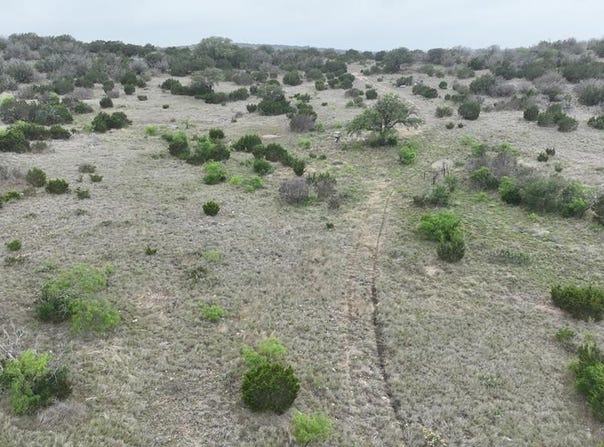 2122 CR 450, Rocksprings, TX 78880