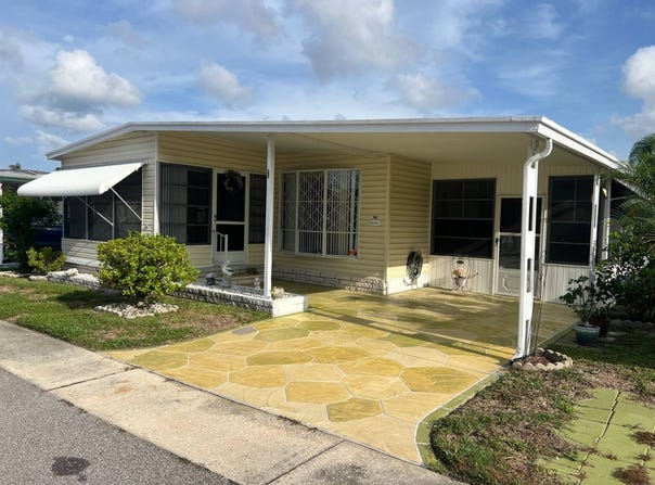 29250 US 19, N, Clearwater, FL 33761