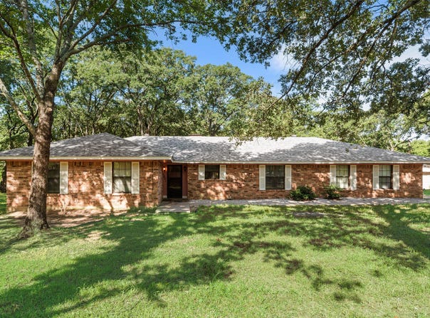 2021 Lake Highland E, Quinlan, TX 75474