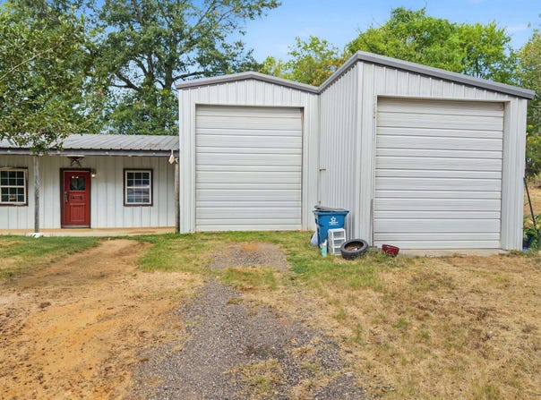 1107 Sanders St., Gladewater, TX 75647