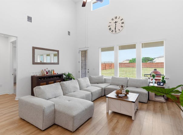 105 Nuntree Cv, Georgetown, TX 78628