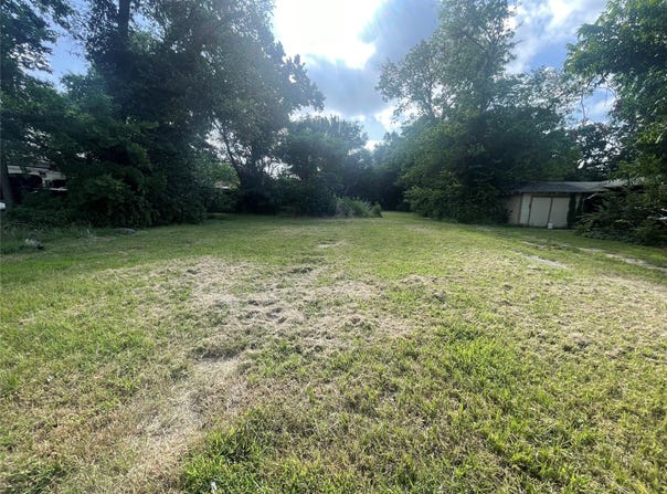 404 Texas Street, Sulphur Springs, TX 75482
