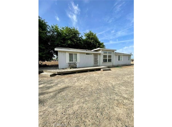 8753 Rose Ave., Atwater, CA 95301