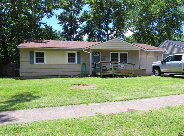 5401 SW 28th ST, Topeka, KS 66614