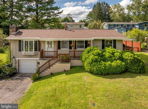 139 S OAKHALL Drive, OAKLAND, MD 21550