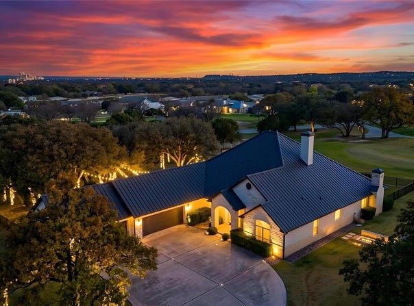 102 Voca, Horseshoe Bay, TX 78657