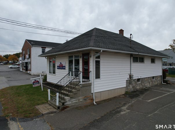 1208 E Main Street, Torrington, CT 06790