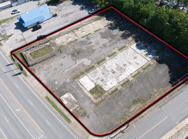 1508 Memorial Boulevard, Springfield, TN 37172