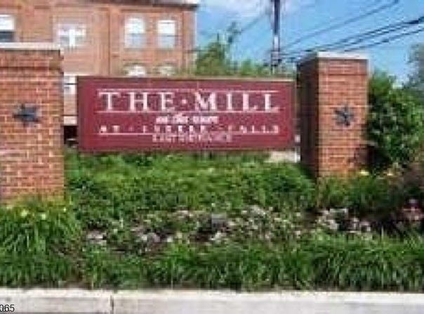 240 Main St Unit 303, Little Falls Twp., NJ 07424-1351