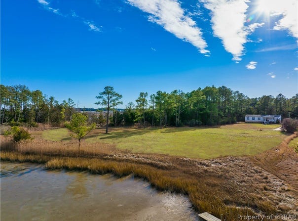 Piney Point Road, Onemo, VA 23130