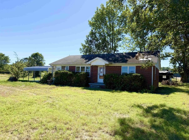 875 GLENDALE Rd, Newbern, TN 38059