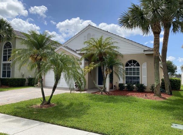 325 Berenger Walk, Royal Palm Beach, FL 33414
