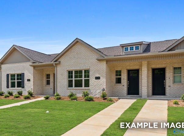 402 Clyde Lane, Hartselle, AL 35640