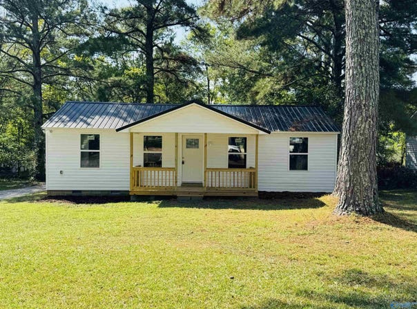 619 Plainview Street SE, Attalla, AL 35954