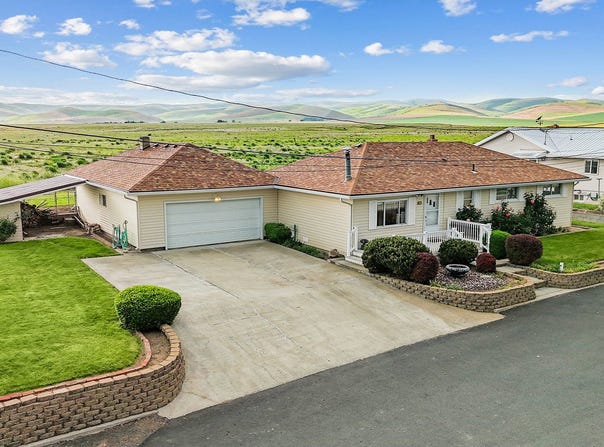 362 SE ELM St, PilotRock, OR 97868