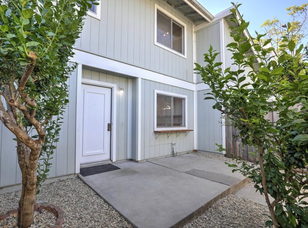 487 Cannon Green Drive, GOLETA, CA 93117