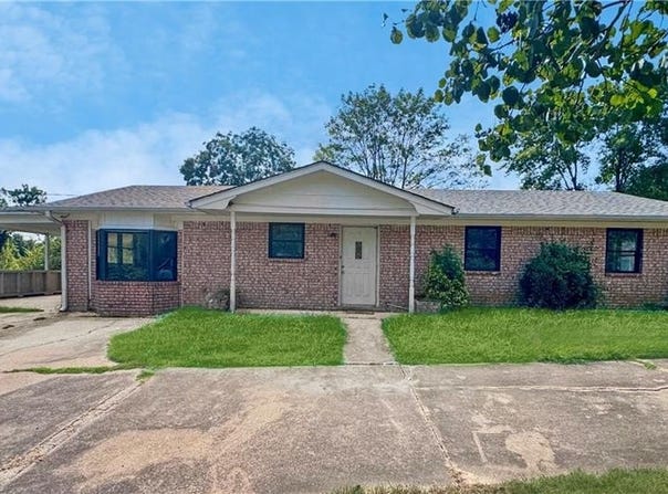 15663 Central ST, Spiro, OK 74959