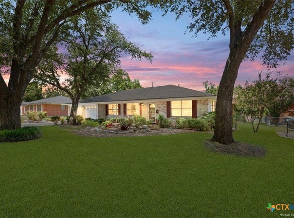 302 E Upshaw Avenue, Temple, TX 76501