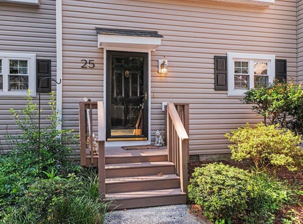 25 Willow Bridge Drive, Durham, NC 27707