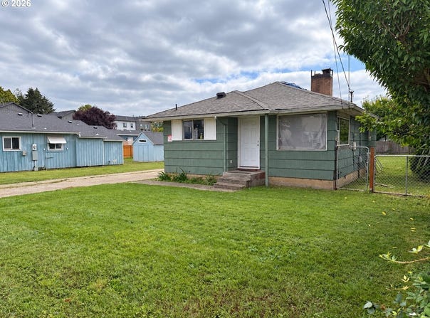 2812 19TH Ave, ForestGrove, OR 97116