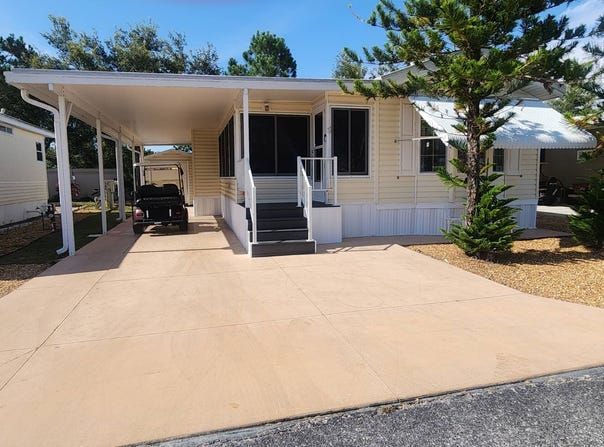 6633 53rd Ave E, Bradenton, FL 34203