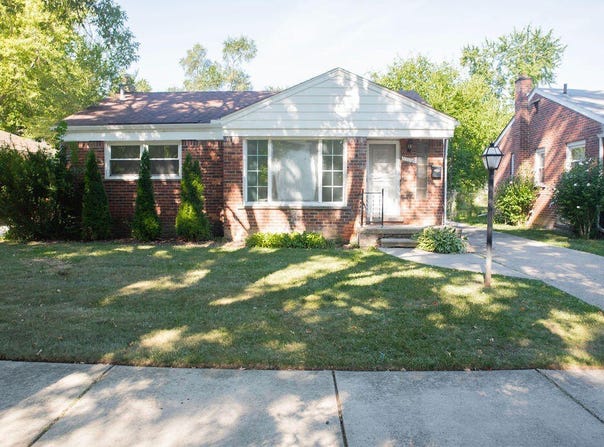 17685 Denby Street, Redford, MI 48240