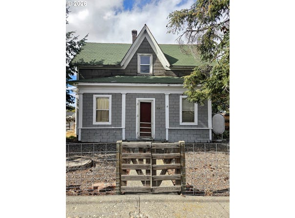 303 N OREGON St, Condon, OR 97823