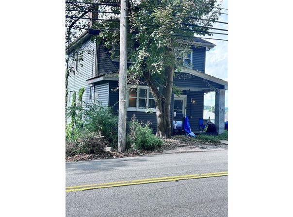431 Noblestown Rd, Carnegie, PA 15106
