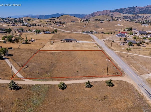 Black Oak Drive, Tehachapi, CA 93561