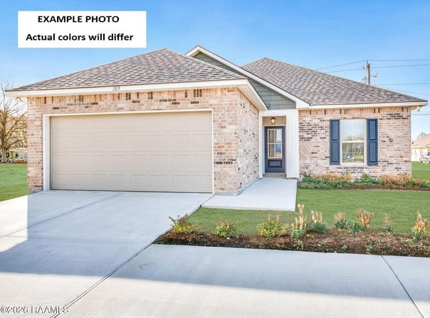 203 Meadow Ridge Lane, Duson, LA 70529