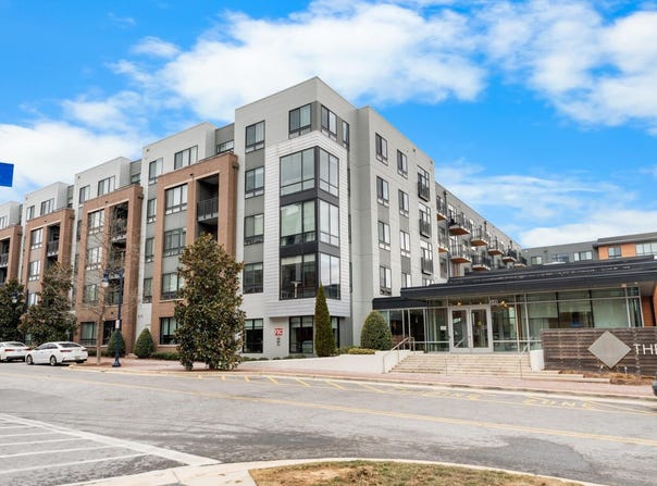 145 RIVERHAVEN Drive, OXON HILL, MD 20745