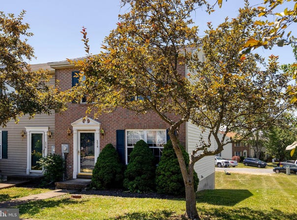 174 EQUESTRIAN Drive, STEPHENS CITY, VA 22655
