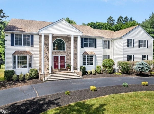 2 William Way, Washington Twp., NJ 07853-3449