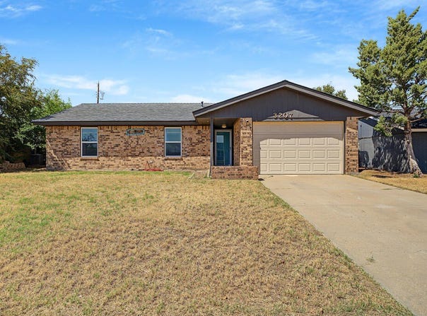 3207 Duke Ave, Big Spring, TX 79720