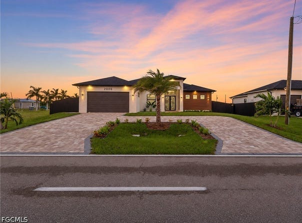 2006 Nelson Road N, Cape Coral, FL 33993